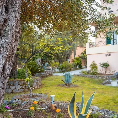 Appartamento Anelia *